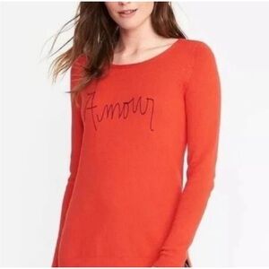 Old Navy Classic Crew Neck Sweater ❤️